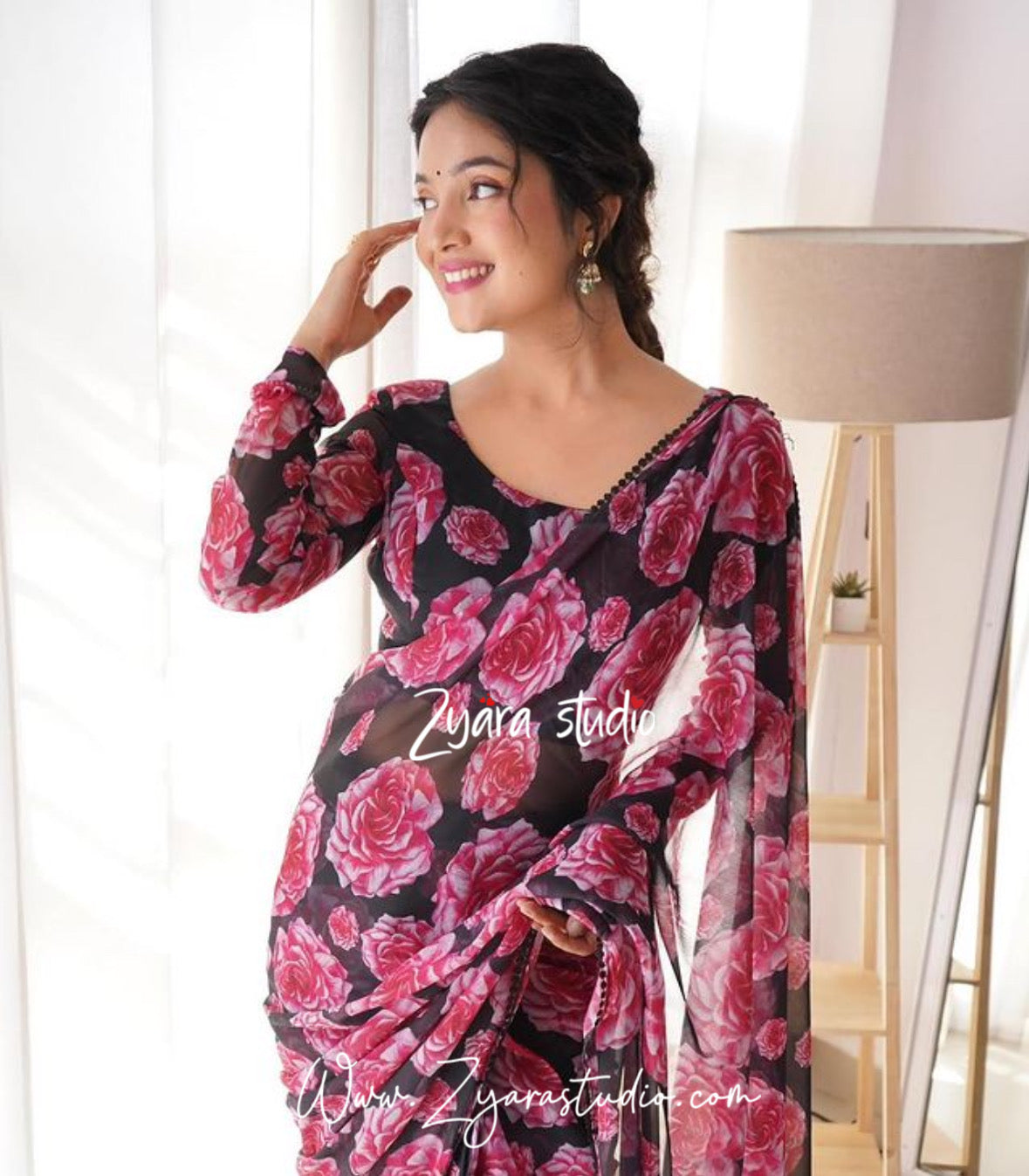 1-Min ready to wear fox georgette floral digital print saree with unstitch blouse. Gulaabo