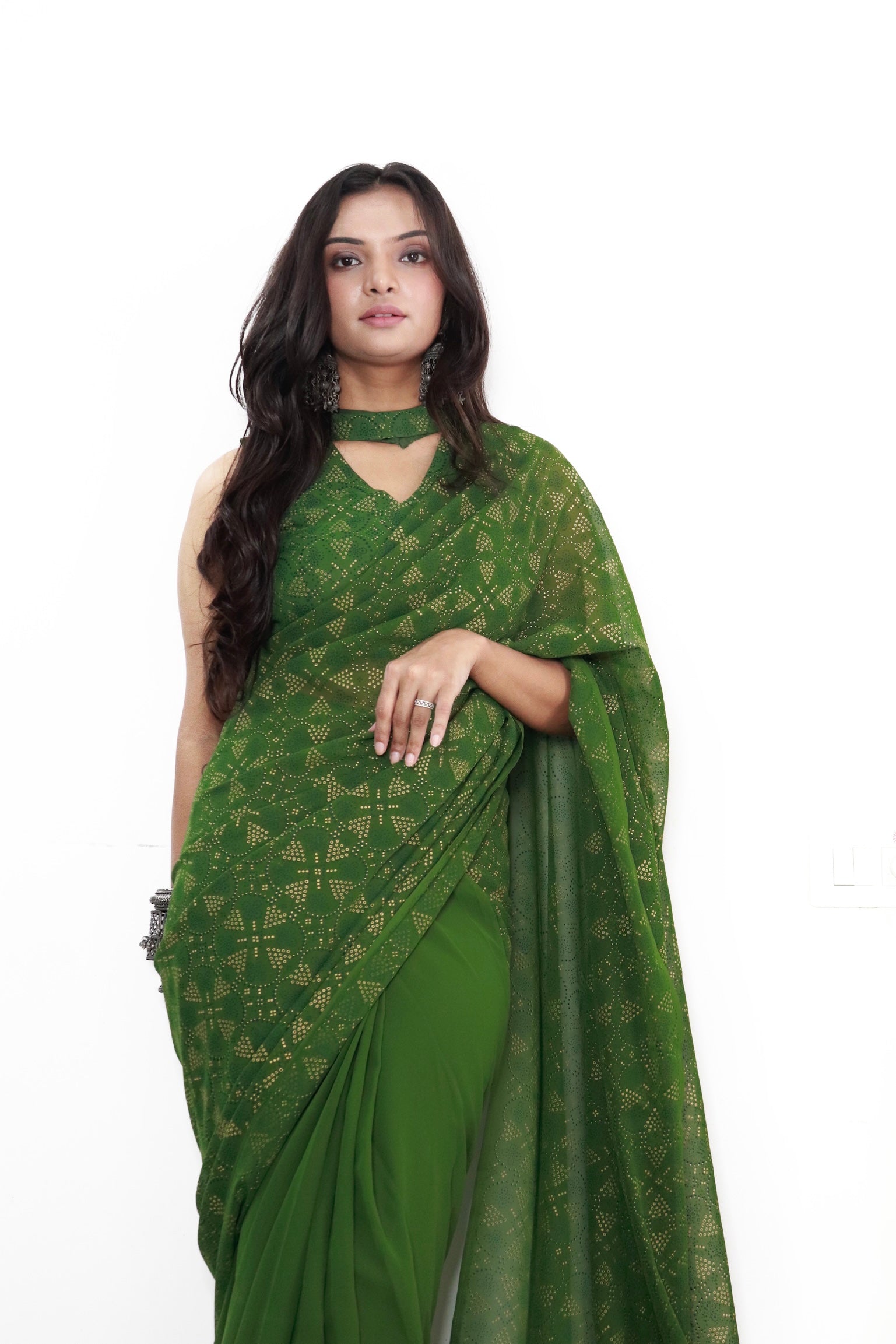 DRASHTI 1-min ready to wear fox georgette bhandhani design saree with unstitch blouse. DRASHTI BHANDHANI GREEN