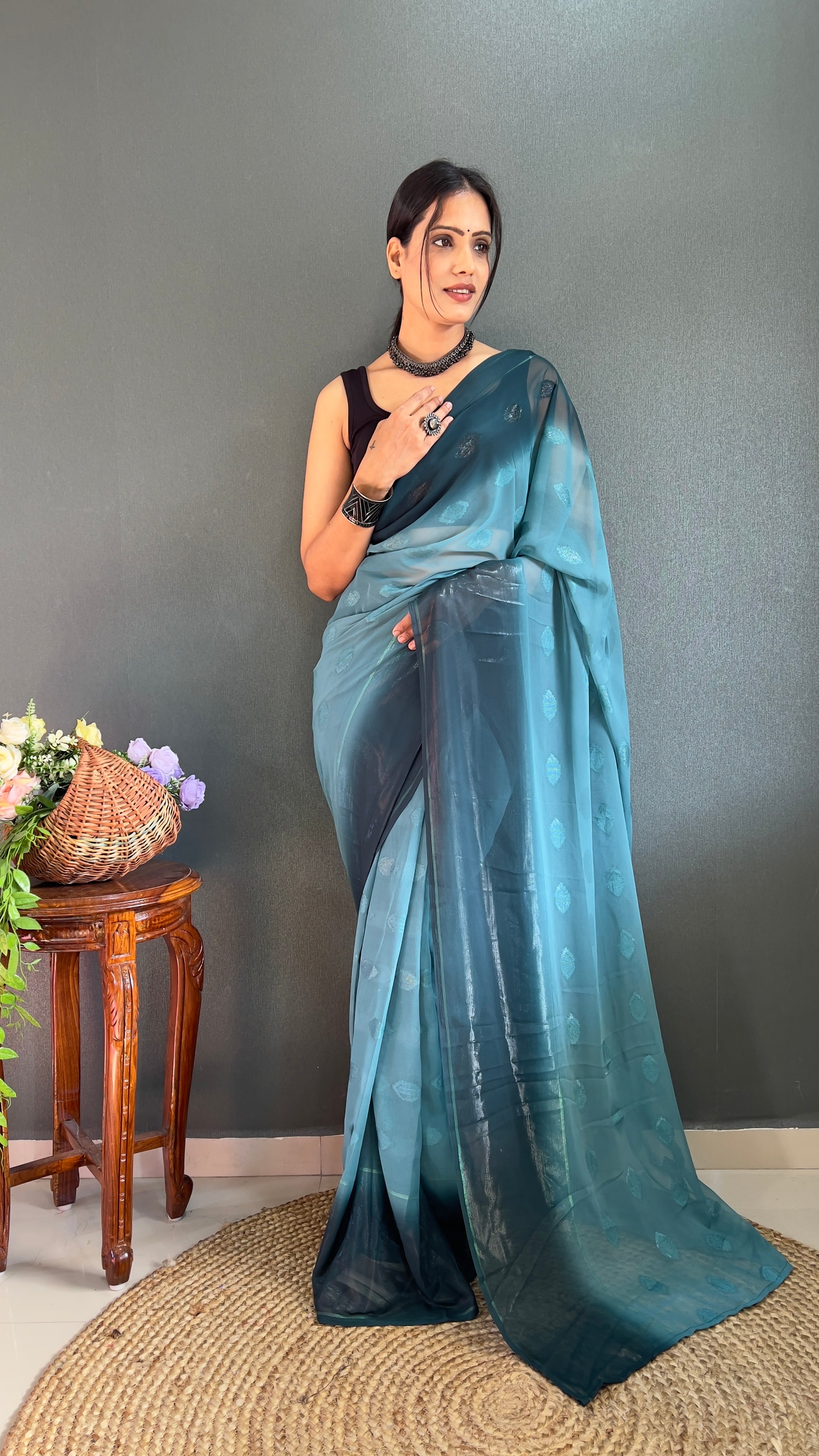 1 Min simmer butta design c-green saree with unstiched blouse