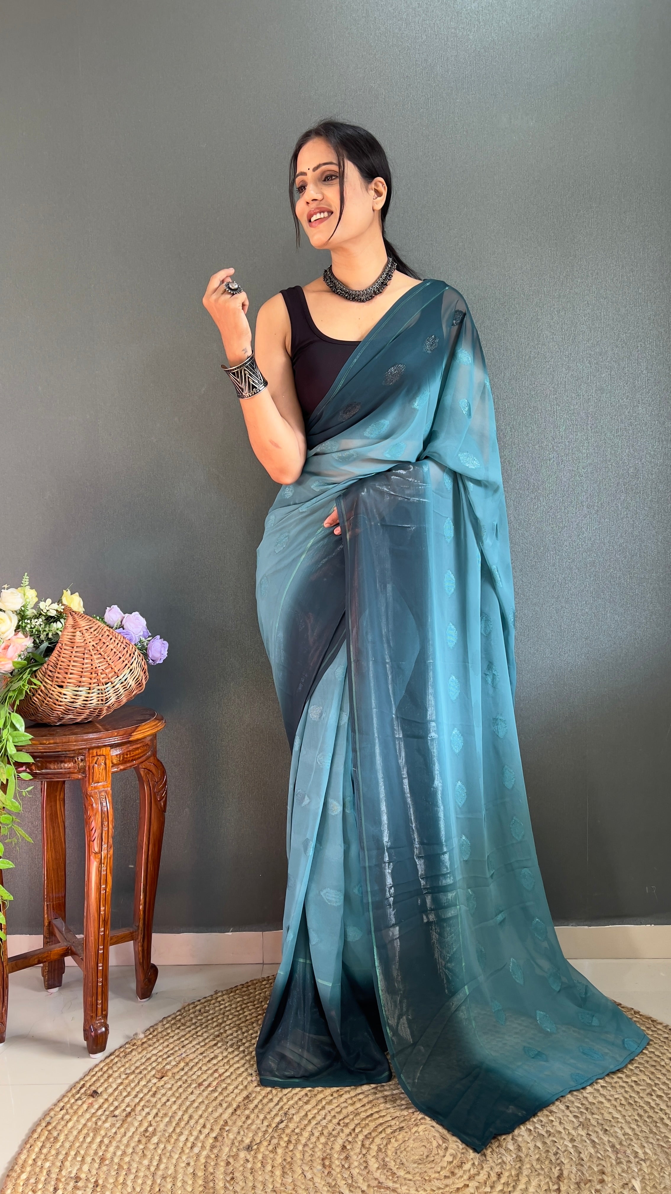 1 Min simmer butta design c-green saree with unstiched blouse